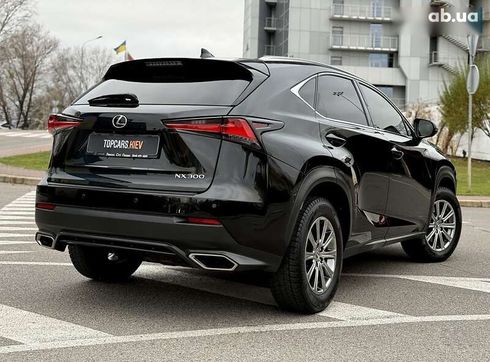 Lexus NX 2018 - фото 16