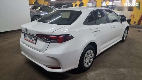 Toyota Corolla 2021 - фото 5