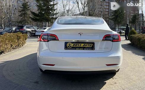 Tesla Model 3 2019 - фото 8