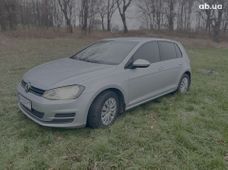 Продаж вживаних Volkswagen Golf 2014 року у Вінниці - купити на Автобазарі