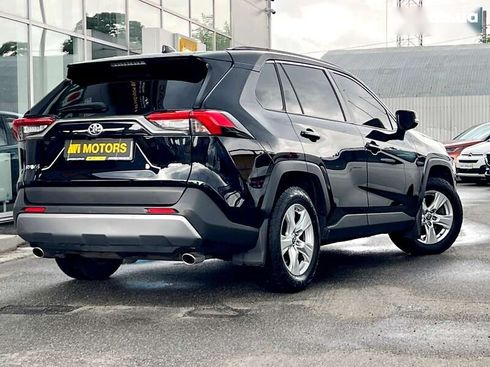Toyota RAV4 2019 - фото 4