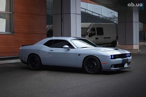 Dodge Challenger 2021 - фото 2