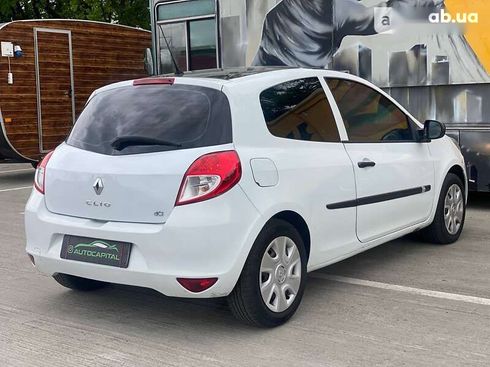 Renault Clio 2012 - фото 8