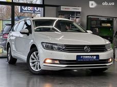 Купить Volkswagen Passat 2017 бу в Нововолынске - купить на Автобазаре