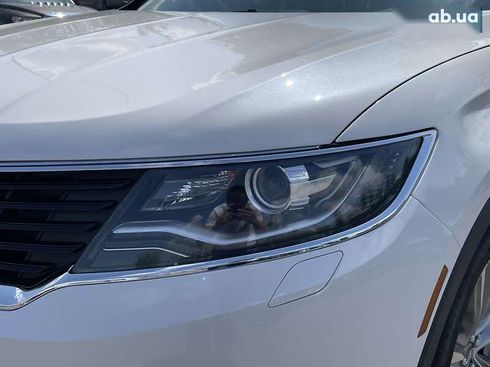 Lincoln MKX 2017 - фото 2