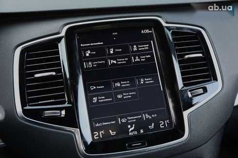 Volvo XC90 2016 - фото 17