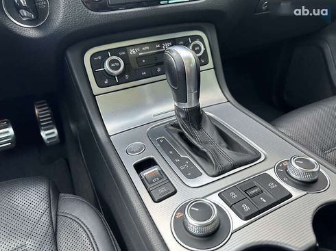Volkswagen Touareg 2015 - фото 27