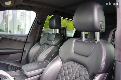 Audi SQ7 2017 - фото 28