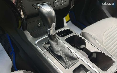 Ford Escape 2016 - фото 17
