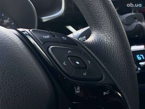 Toyota C-HR 2018 - фото 24