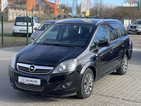 Opel Zafira 2010 - фото 2