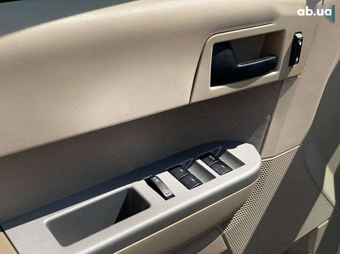 Ford Escape 2012 - фото 14