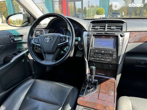 Toyota Camry 2014 - фото 18