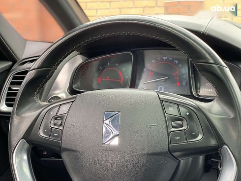 Citroёn DS5 2013 - фото 22