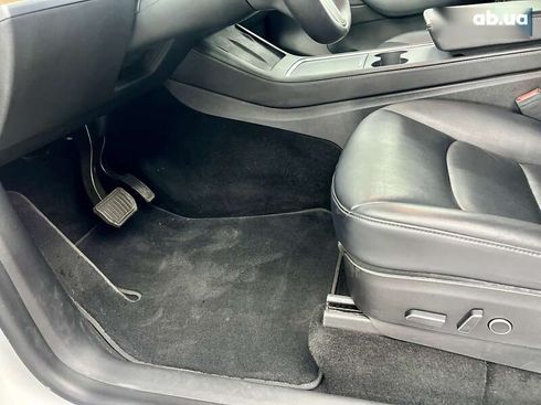 Tesla Model Y 2021 - фото 20