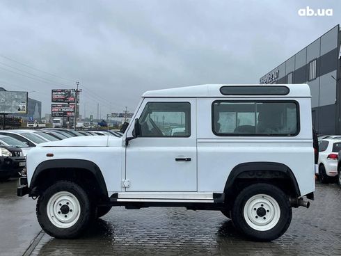 Land Rover Defender 2013 белый - фото 11