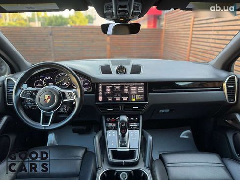 Porsche Cayenne 2020 - фото 23