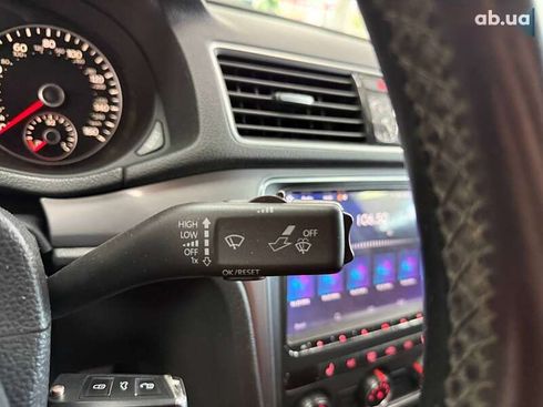 Volkswagen Passat 2014 - фото 25