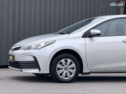 Toyota Corolla 2016 - фото 13