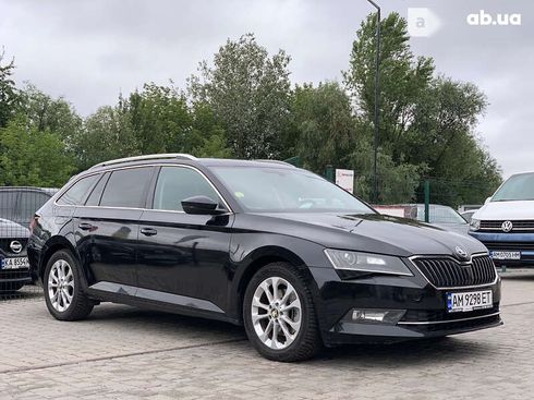 Skoda Superb 2016 - фото 6