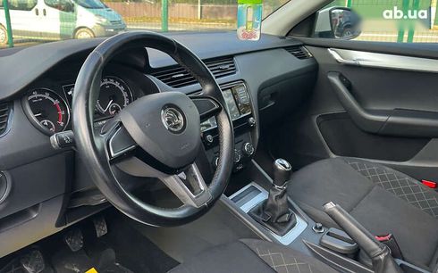 Skoda Octavia 2019 - фото 8
