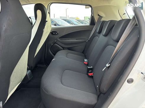 Renault Zoe 2020 - фото 26