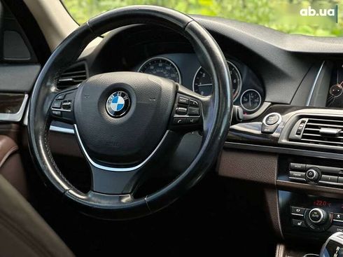BMW 5 серия 2015 - фото 22