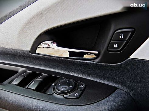 Chevrolet Bolt 2021 - фото 9