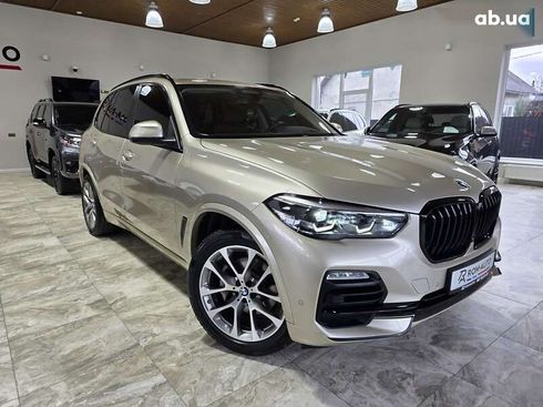 BMW X5 2019 - фото 25