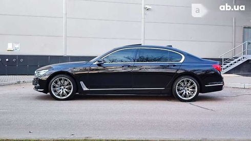 BMW 7 серия 2015 - фото 11