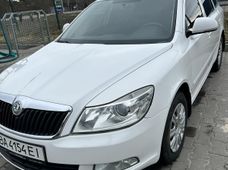 Продаж вживаних Skoda Octavia 2012 року в Новомиргороді - купити на Автобазарі