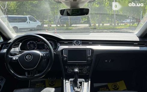 Volkswagen Passat 2015 - фото 12