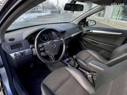 Opel Astra 2008 - фото 17