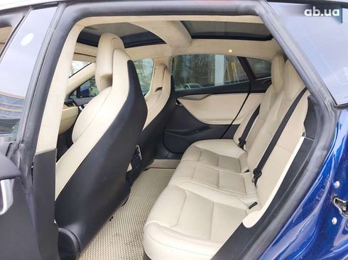 Tesla Model S 2018 - фото 12