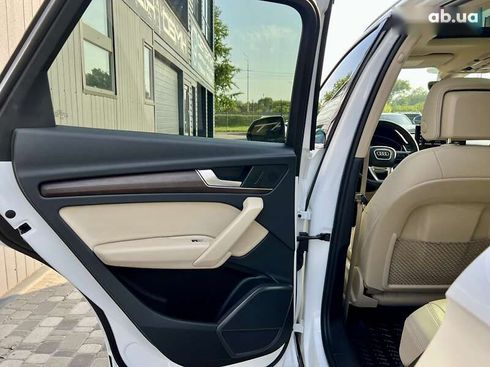 Audi Q5 2021 - фото 27
