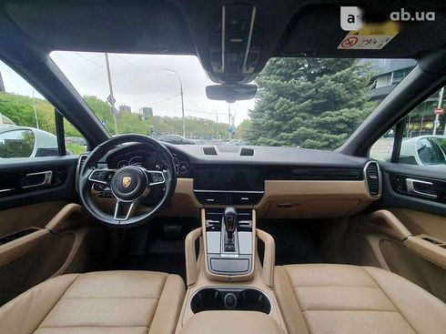 Porsche Cayenne 2017 - фото 8