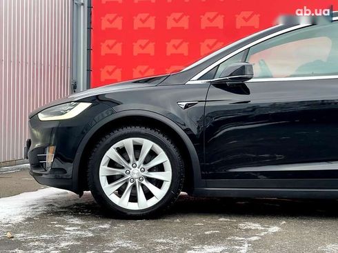 Tesla Model X 2019 - фото 9