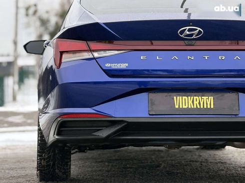 Hyundai Elantra 2021 - фото 19