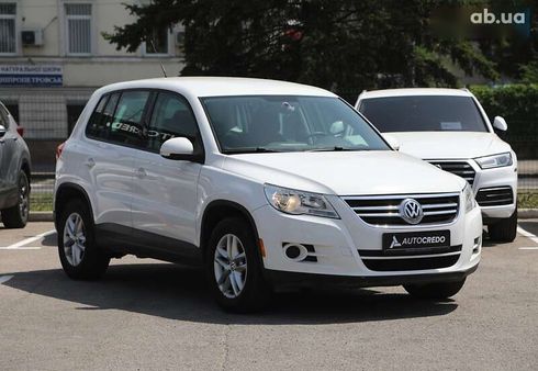 Volkswagen Tiguan 2010 - фото 3