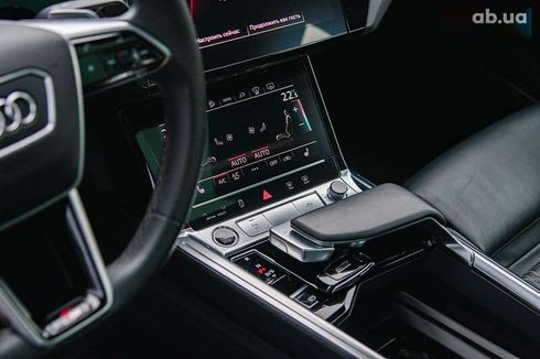 Audi E-Tron 2021 - фото 27