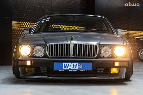 Jaguar XJ 1993 - фото 3