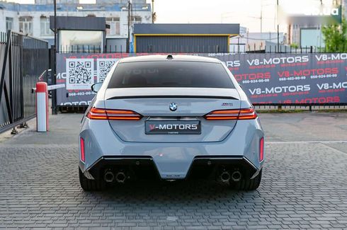 BMW M5 2025 - фото 10