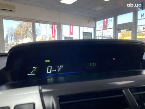 Toyota Prius 2012 - фото 26