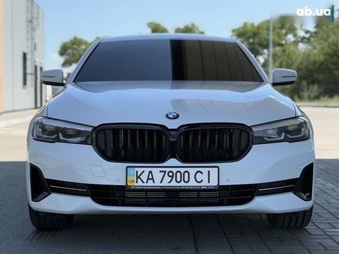 BMW 5 серия 2020 - фото 28
