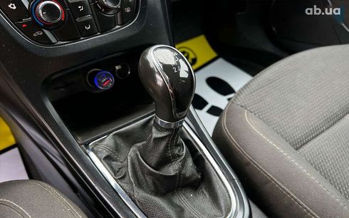 Opel Astra 2012 - фото 14