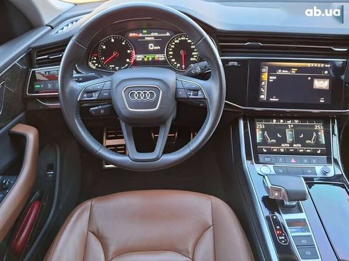 Audi Q8 2019 - фото 15