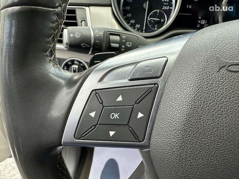 Mercedes-Benz M-Класс 2012 - фото 12