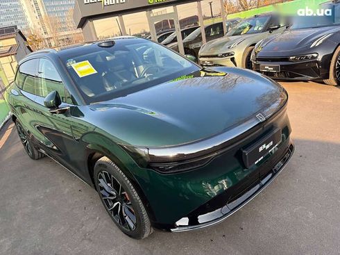 Zeekr 7X 2025 - фото 3