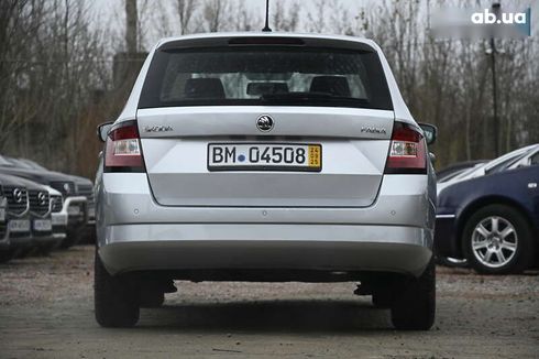 Skoda Fabia 2015 - фото 12