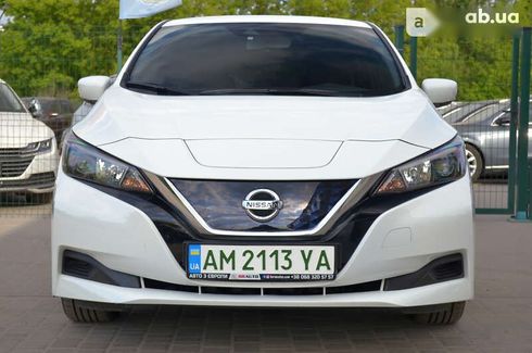 Nissan Leaf 2022 - фото 4